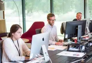Comment les politiques de travail peuvent améliorer la productivité