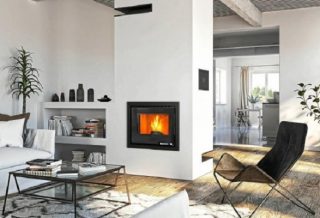 Comment se déroule une installation du poêle à bois par un professionnel